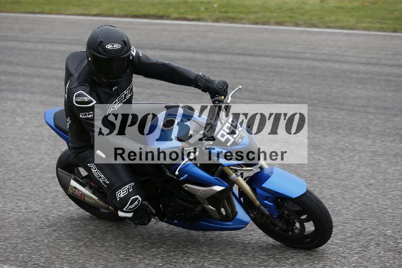 /Archiv-2025/08 20.04.2025 Speer Racing ADR/Gruppe gruen/999